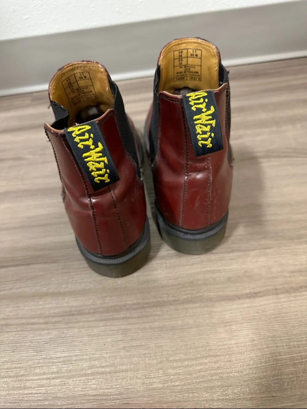 Dr. Martens Men's Burgundy Leather Chukka Boots